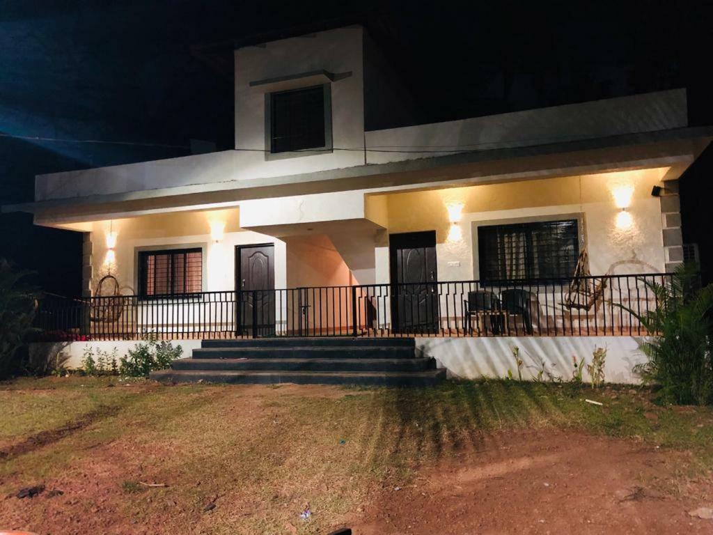 Raikar Guest House Bogmalo Beach Exterior foto